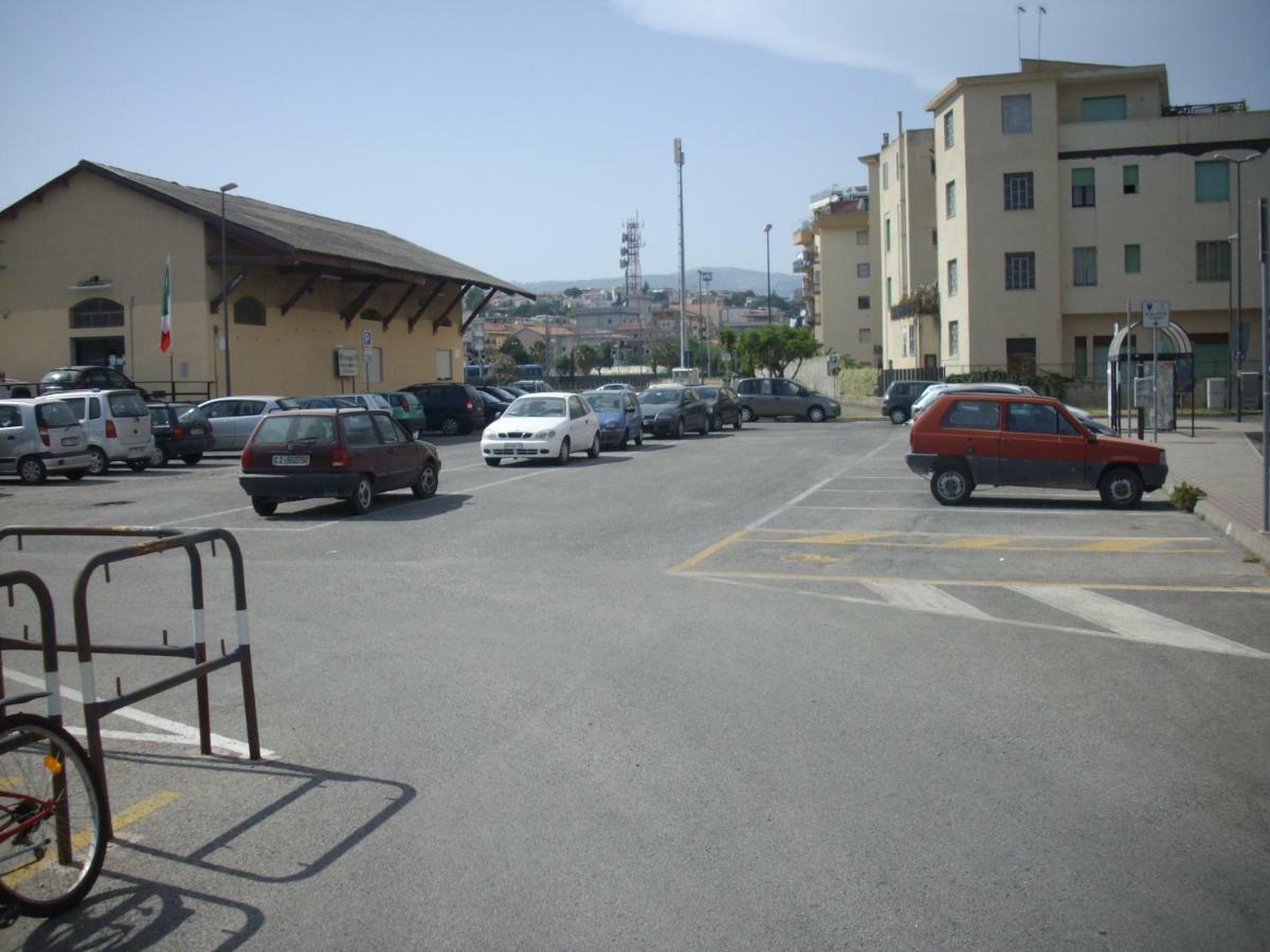 Hotel San Vincenzo Соверато-Марина Екстер'єр фото