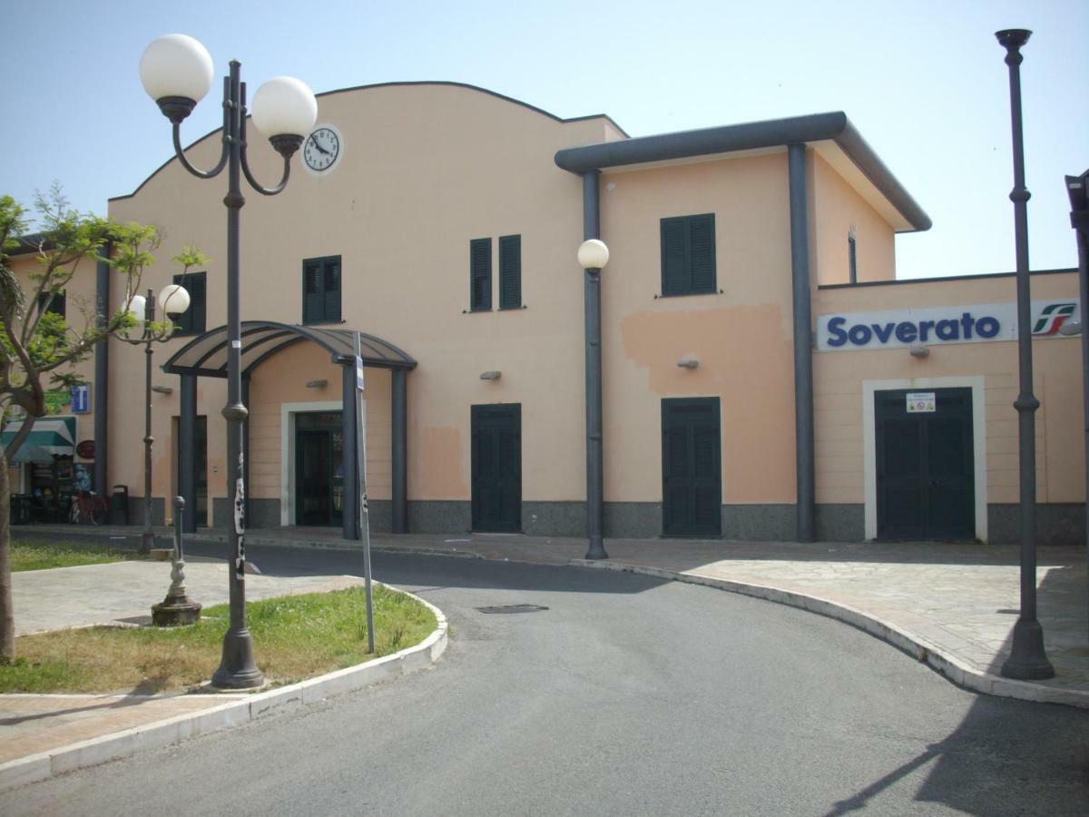 Hotel San Vincenzo Соверато-Марина Екстер'єр фото