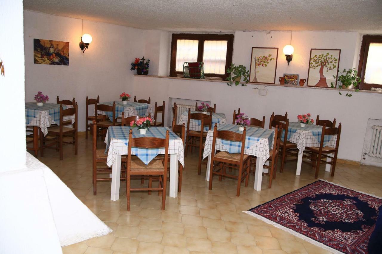 Hotel San Vincenzo Соверато-Марина Екстер'єр фото