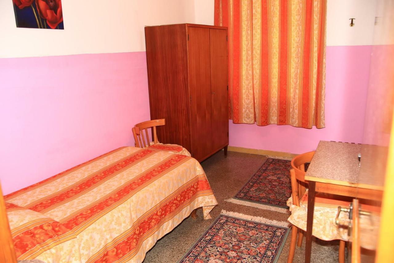 Hotel San Vincenzo Соверато-Марина Екстер'єр фото